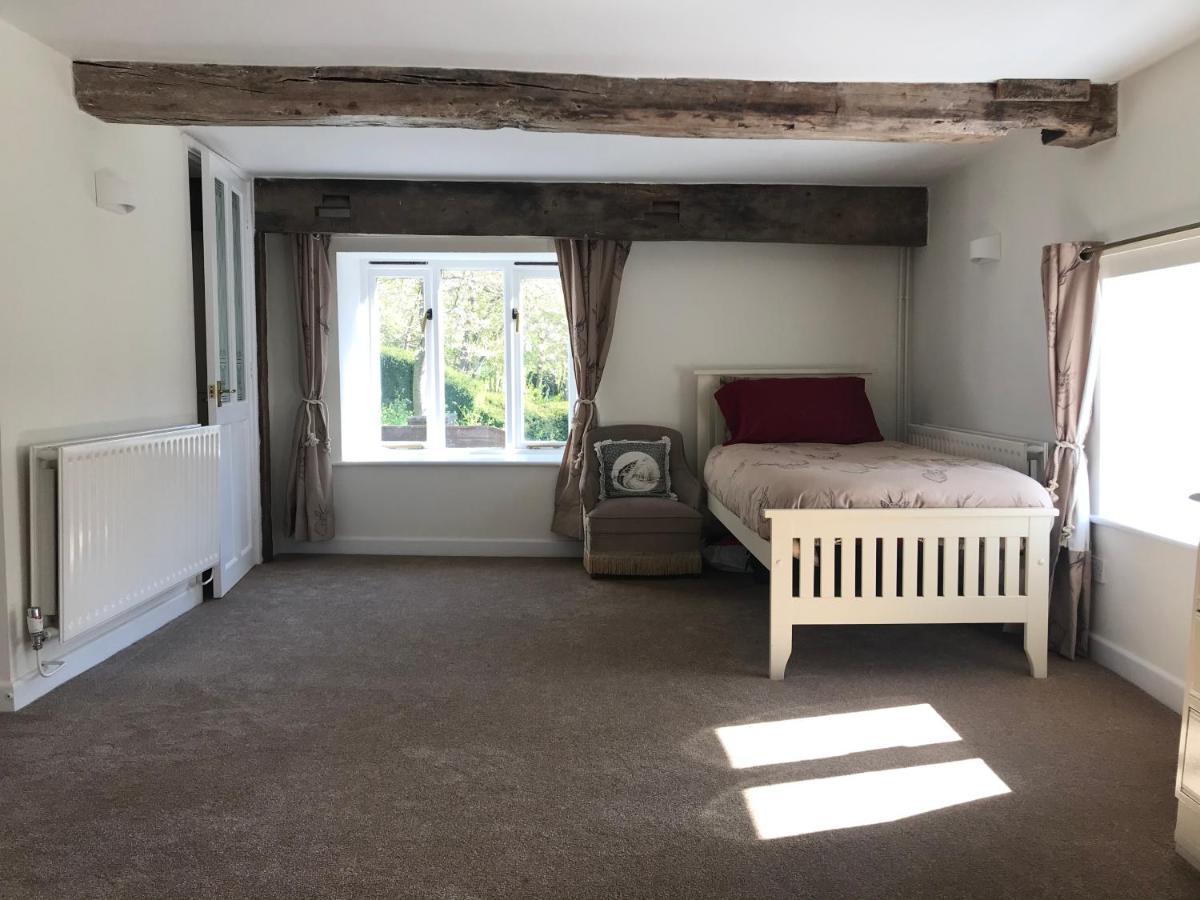 Old Mill House Bed And Breakfast, Guest House Dorchester Eksteriør billede